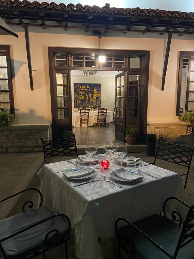 Boutique Hotel Muzaka بيرات المظهر الخارجي الصورة